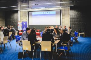 Uczestnicy warsztatów podczas sympozjum