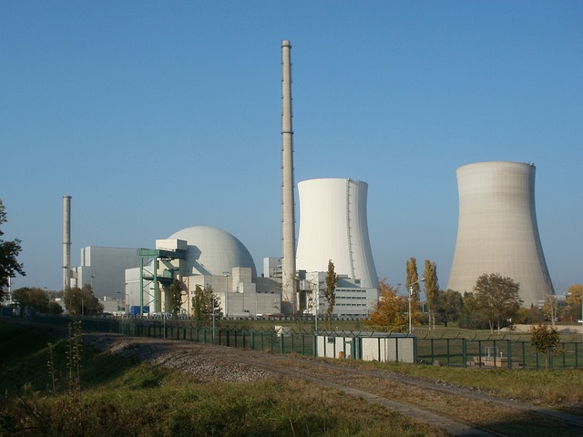 POB612_nuclearplant