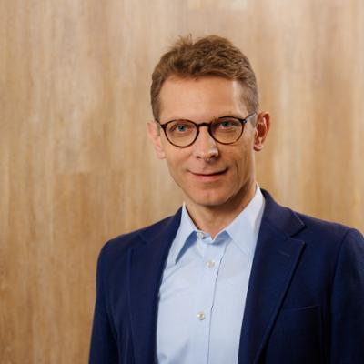 M.Matusek