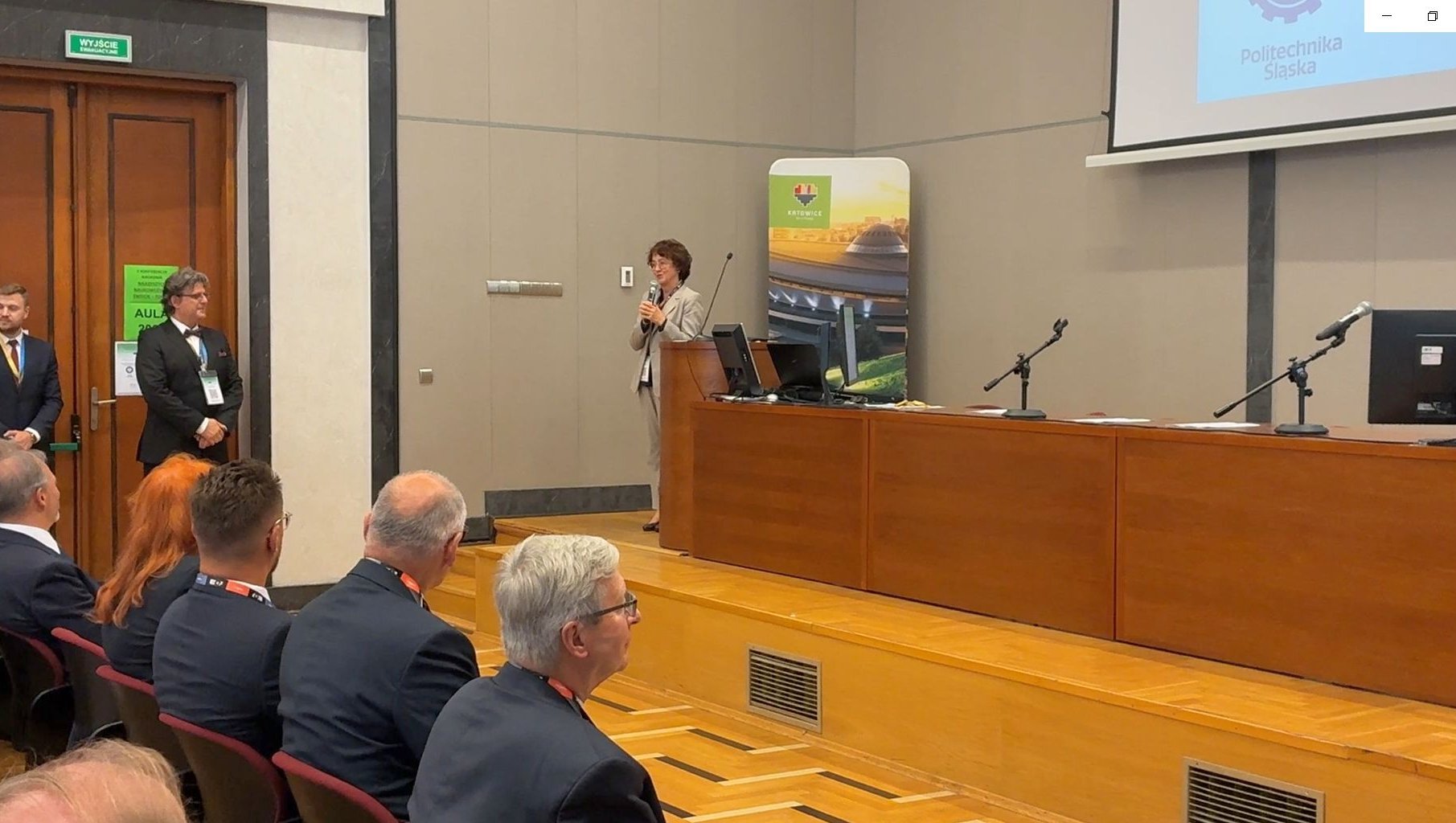Wystąpienie przedstawiciela Politechniki Śląskiej będącej patronem honorowym konferencji – prorektor Politechniki Śląskiej prof. dr hab. inż. Bożeny Skołud