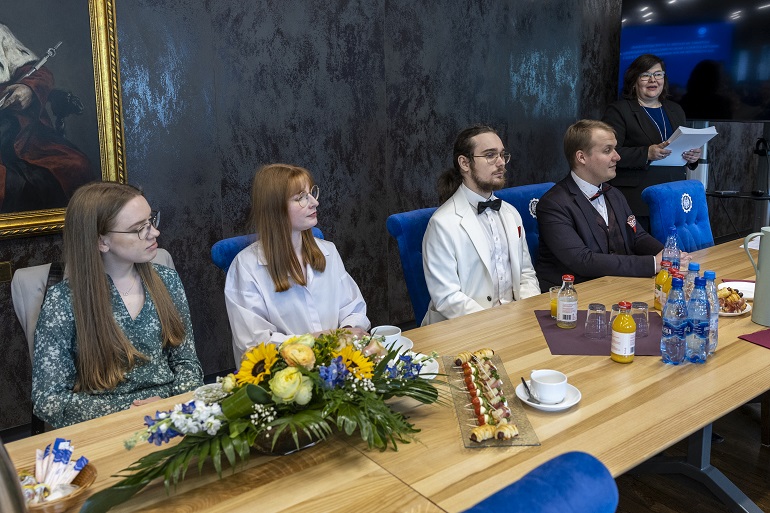 stypendia MEiN foto Maciej Mutwil (3)