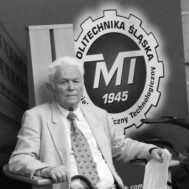 na zdjęciu profesor