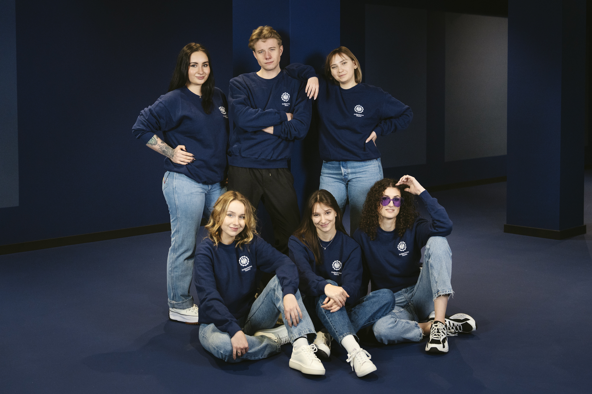 SKLEP PŚ BLUZY BLUE-18