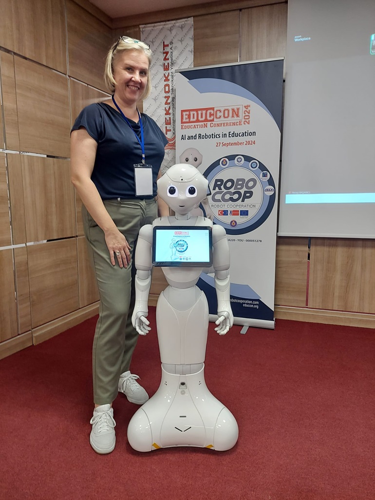 RobotCooperation 2