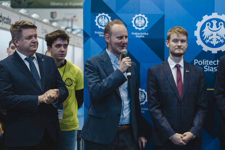 Targi pracy 10 fot. Maciej Mutwil (20)