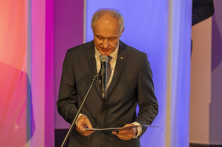konfernecja IDUB fot. Maciej Mutwil (49)