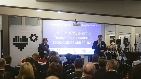 KONFERENCJA LOTNICZA SZCZYRK - fot. T.STOKŁOSA-13