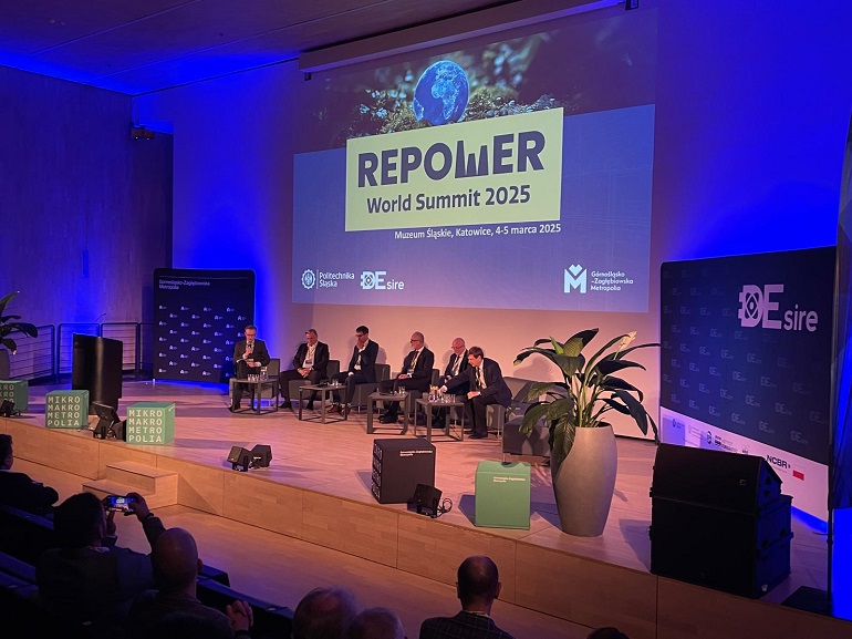 repower baner