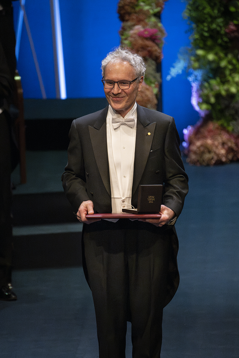 Nobel Prize award ceremony-21(1) (1)