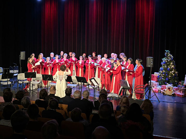 PHOTO-2025-12-18-21-51-09